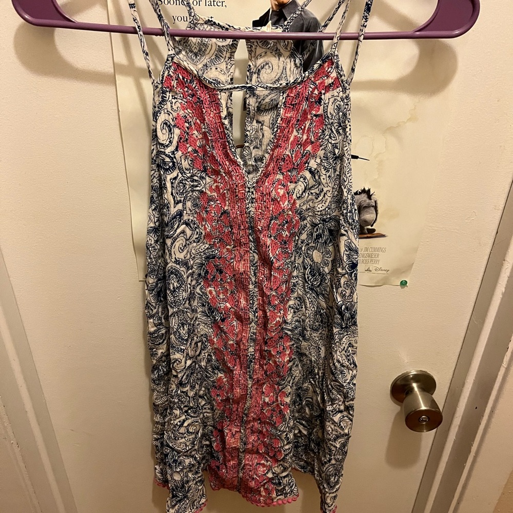 Small dress embroidered pink
